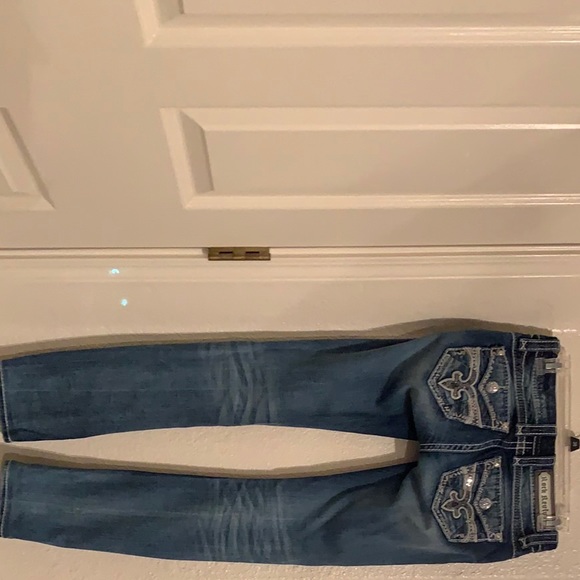 Rock Revival Jeans - Picture 5 of 6